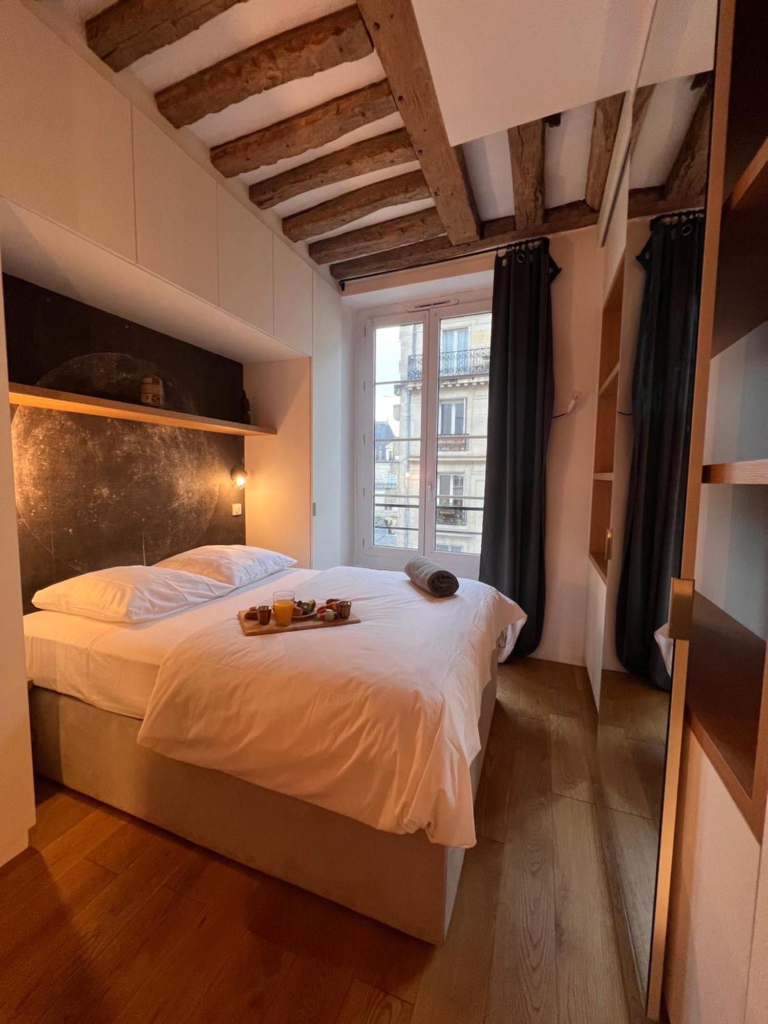 Appartement A Saint-paul En Plein Coeur Du Marais 4 Pers Parijs
