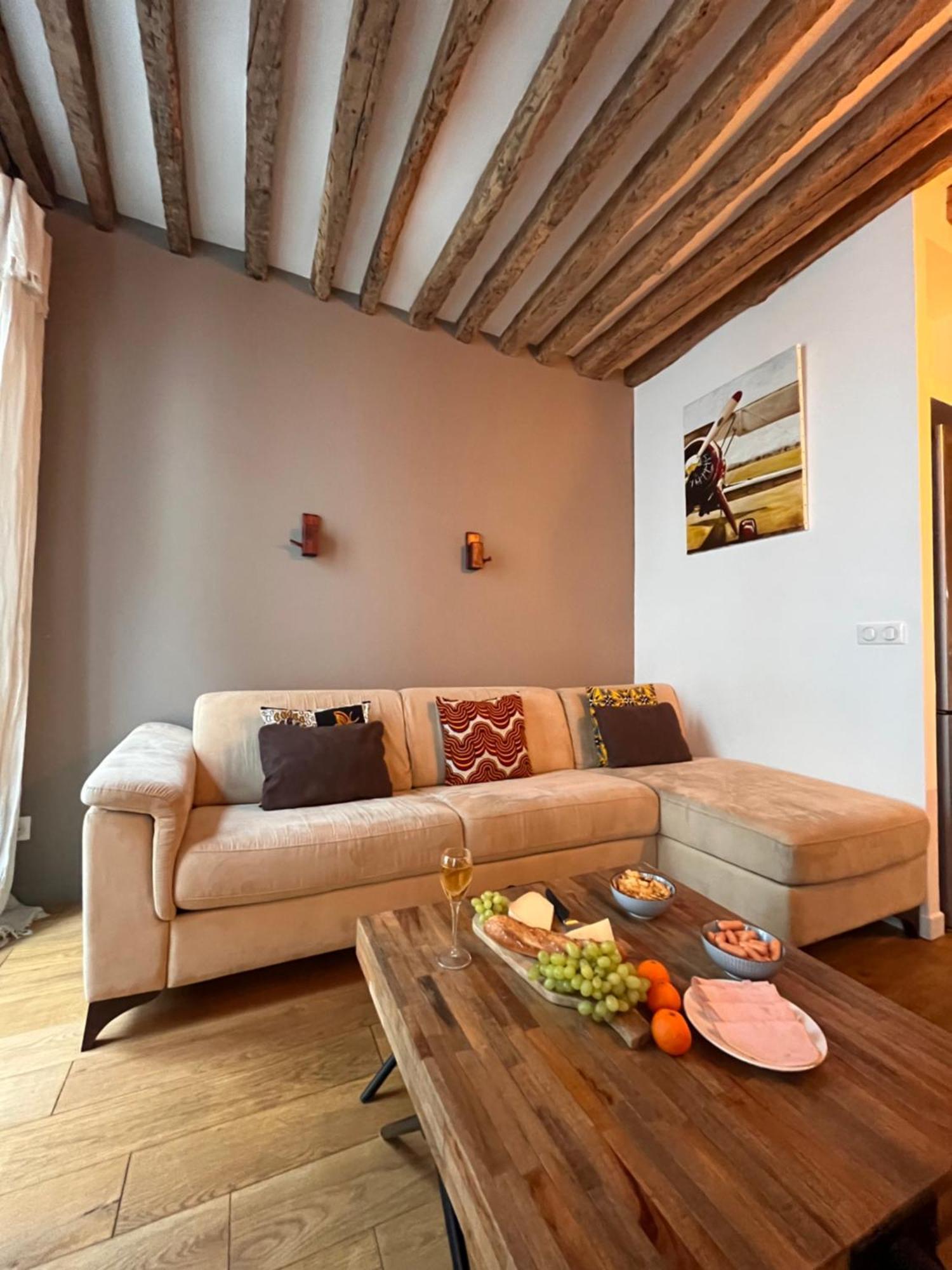 A Saint-paul En Plein Coeur Du Marais 4 Pers Appartement